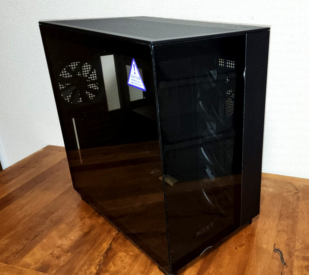 NZXT H9 Flow 2層構造 ミドルタワー PCケース届いた