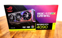 ROG Strix GeForce RTX™ 4090 OC Edition を購入　